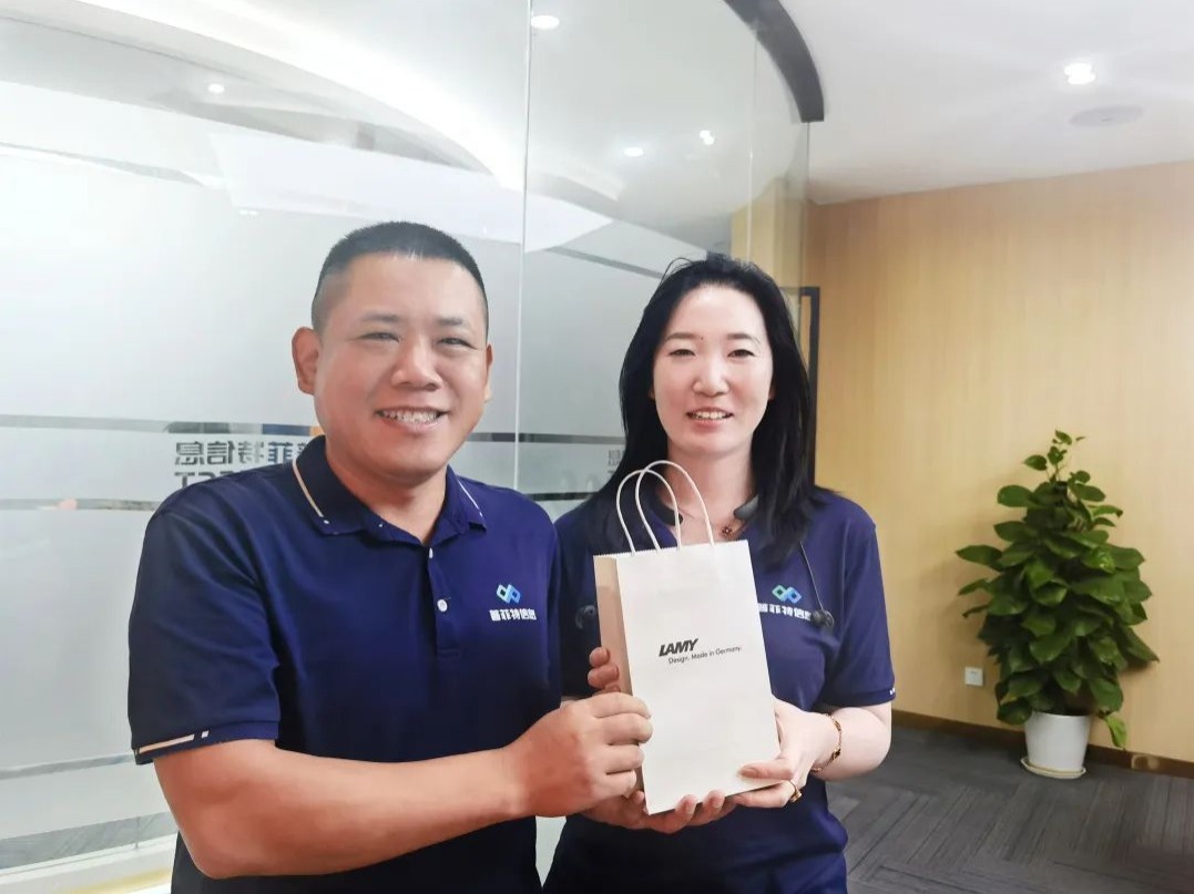 勤思巧干苦攀 风逆我自昂扬｜2022普菲特年中总结大会顺利召开