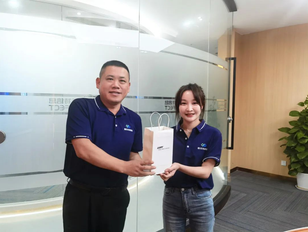 勤思巧干苦攀 风逆我自昂扬｜2022普菲特年中总结大会顺利召开